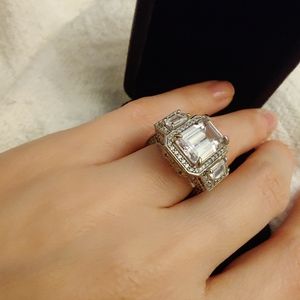 Fashion Jewelry - ring - size 5